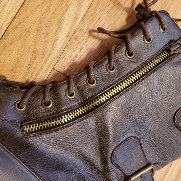 Brown combat boots - Picture 4 of 8